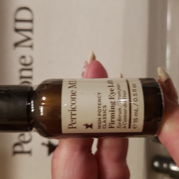 New sealed in plastic eye @ face moisturizer - Picture 3 of 7